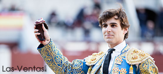 Una oreja para Javier Marín