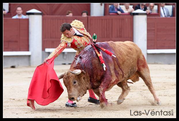 Antonio Ferrera tuvo buenos momentos con su primero pero faltó emoción.