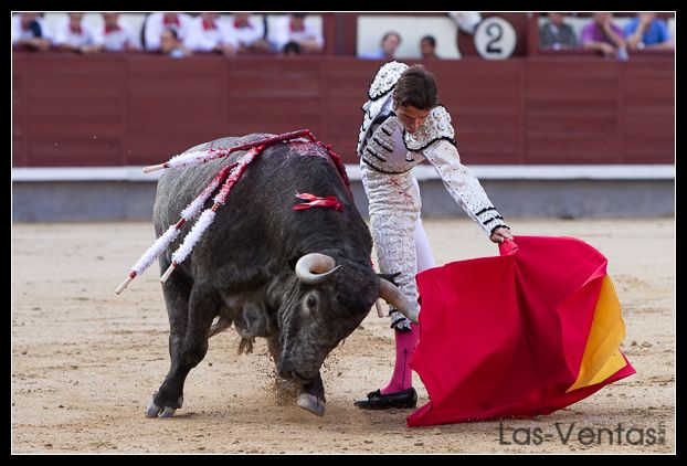 Fernando Robleño con el primero, el único de calidad del encierro