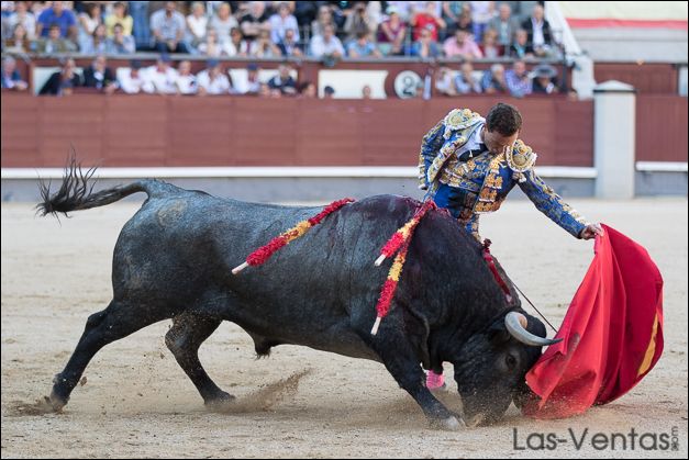 Rafaelillo en un buen natural al primero